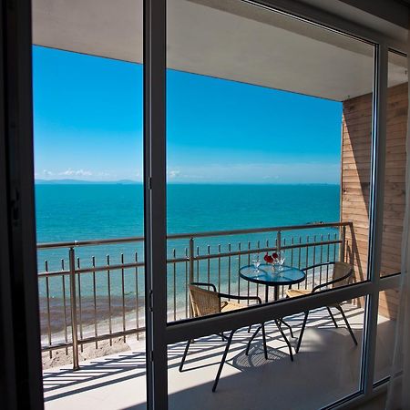 Vilmar Aparthotel Pomorie Exteriör bild